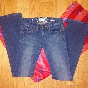Lowrise Bootcut Jeans